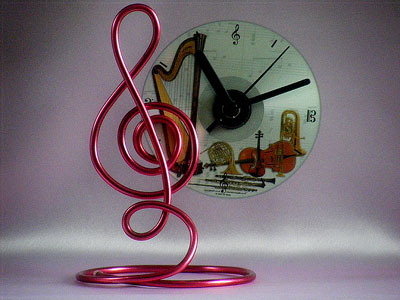 Music gifts pink treble clef CD clock