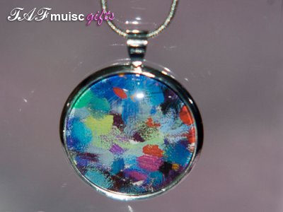 Handmade flower picture Glass dome necklace