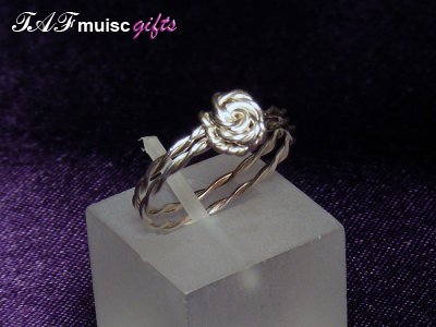 Non music themed Glenda ring 