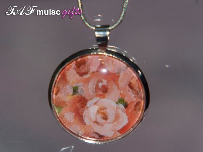 Handmade roses picture Glass dome necklace