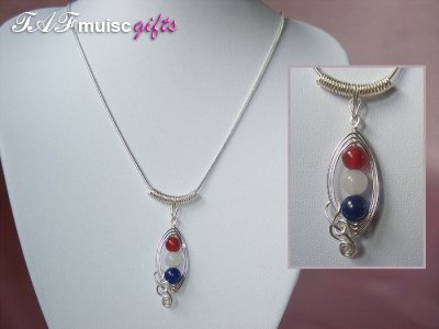 Patriotic themed Agate marquise music necklace